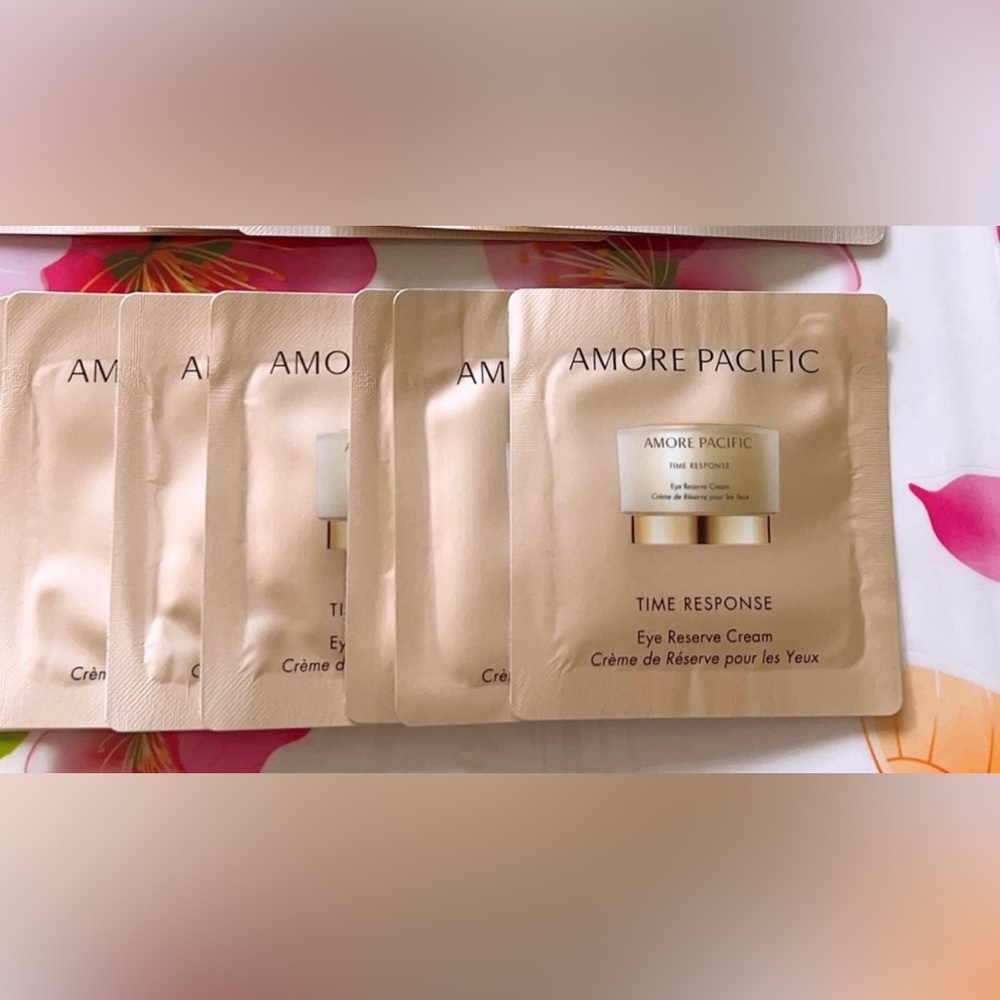 15pcs x AMOREPACIFIC TIME RESPONSE EYE RESERVE CREAM
